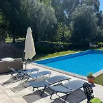 Hébergement de vacances The Pool House Longos