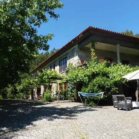 The Pool House * Longos